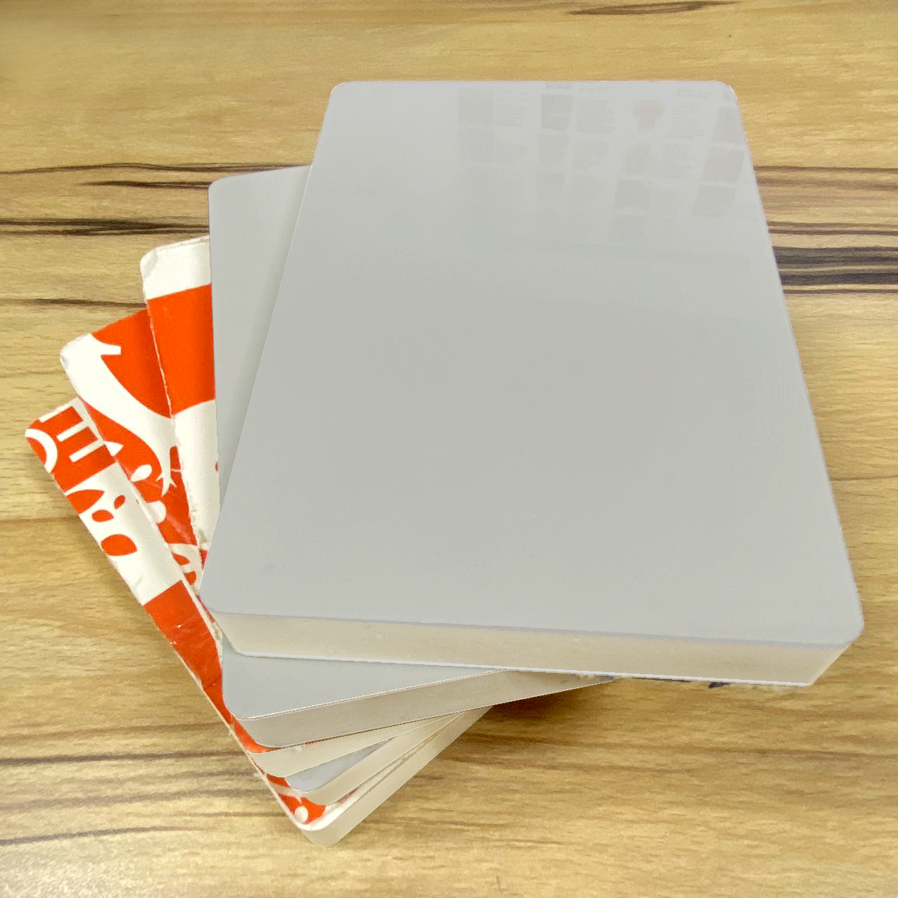 Tấm Gỗ Nhựa S8 Màu Ghi Xám HPVC cấu trúc 3 lớp 17mm ( High Water Proof Board)